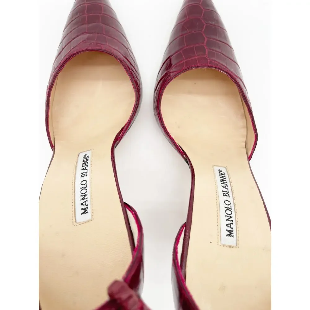 Manolo Blahnik Vintage Burgundy Exotic Alligator Leather Ankle Strap Heels IT 40